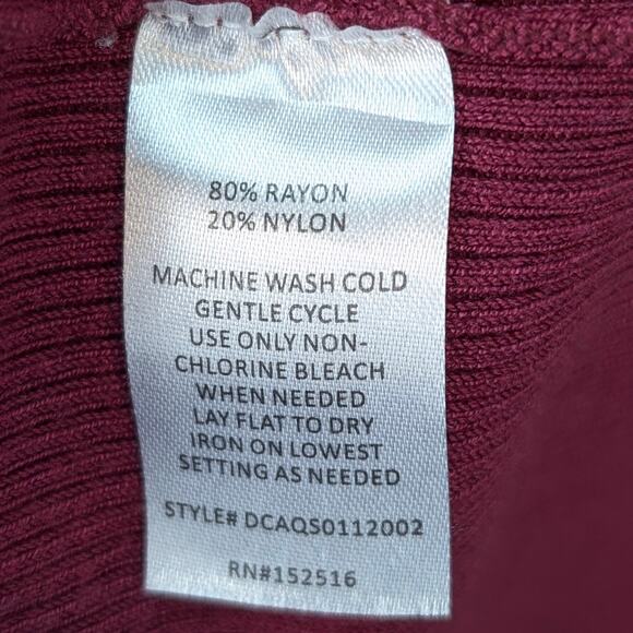 Women’s Burgundy Maroon Knit Mock Turtleneck Cold Shoulder Dark Academia Top - Picture 6 of 6